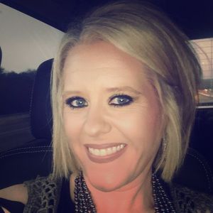 Meet your Posher, Stacey